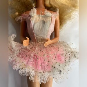 Barbie Fashion doll vintage pink lace tutu snap closure